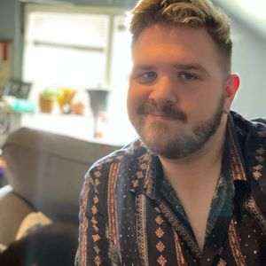 Meet your Posher, Christopher